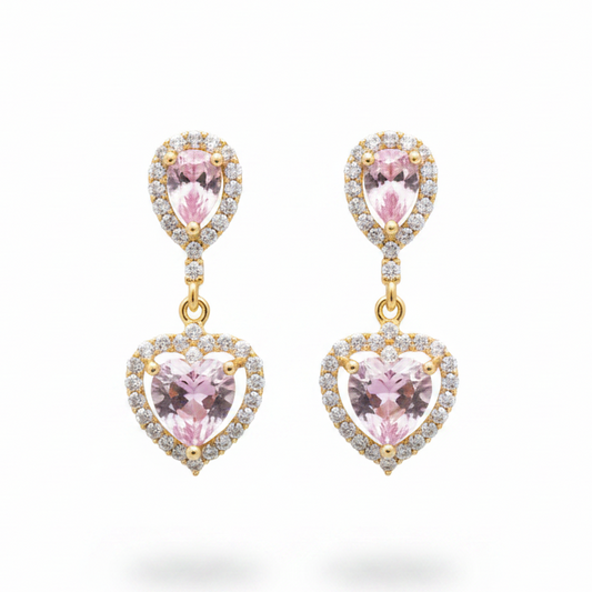 Pendientes corazón rosa fondo blanco