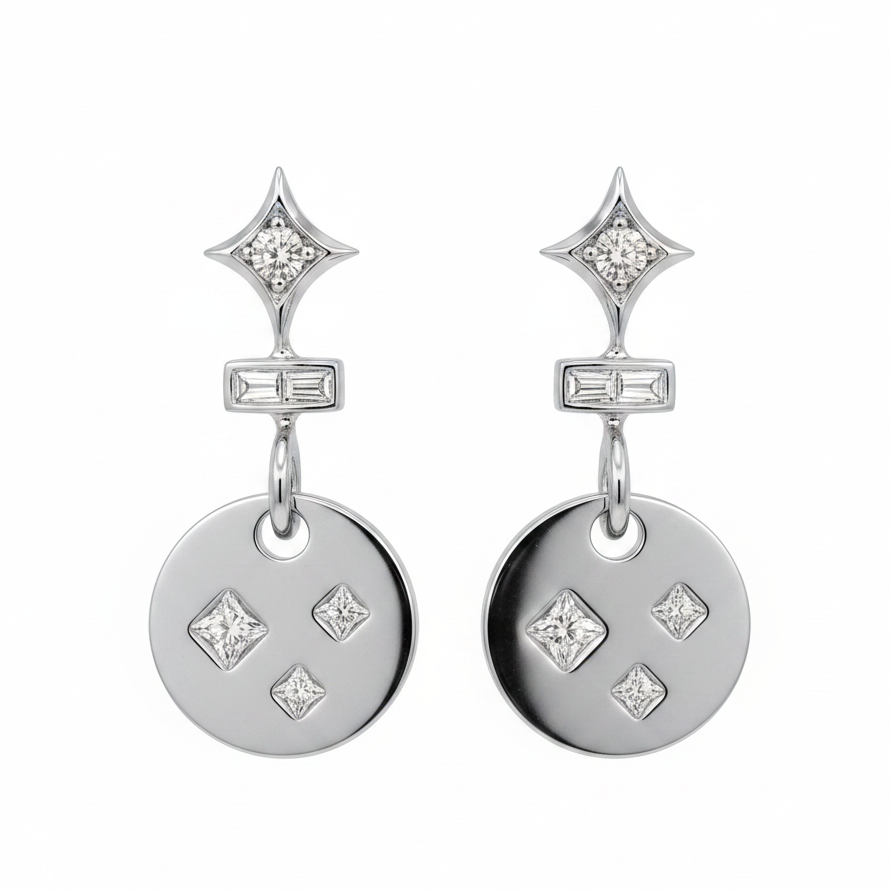 Pendientes de frente fondo blanco