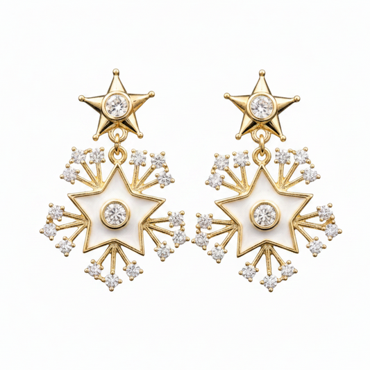 Pendientes estrella fondo blanco