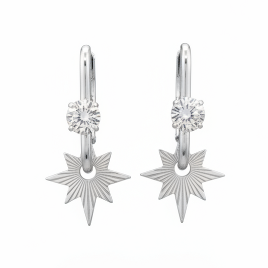 Pendientes estrella fondo blanco