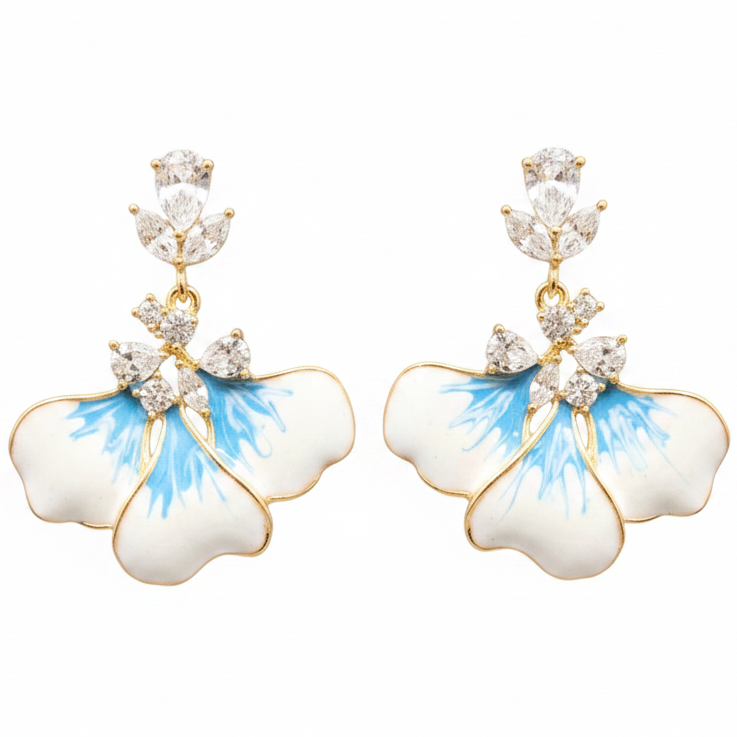 Pendientes flor esmalte azul fondo blanco