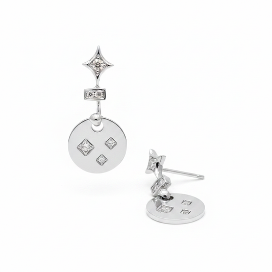 Pendientes fondo blanco