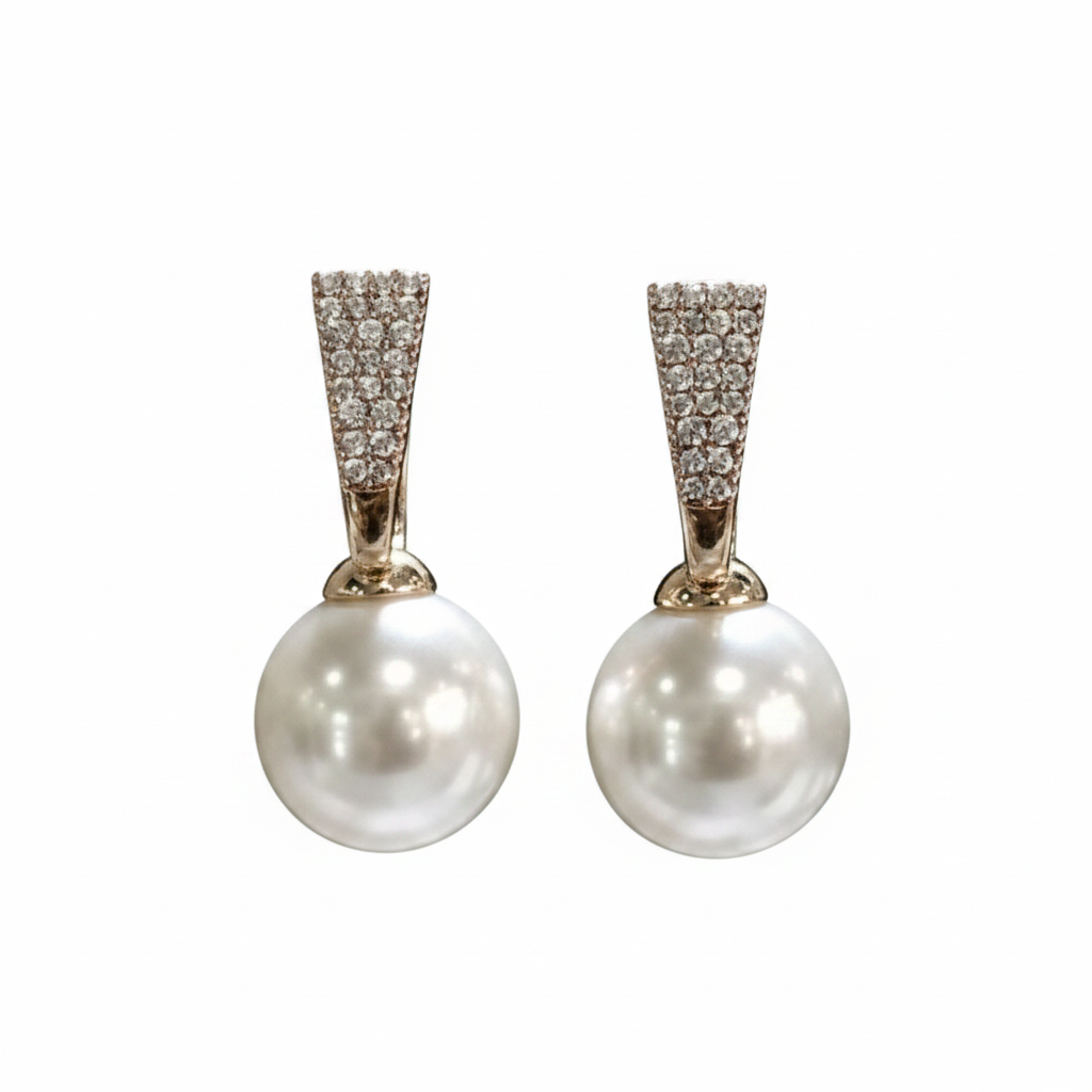 Pendientes perla oro rosa fondo blanco