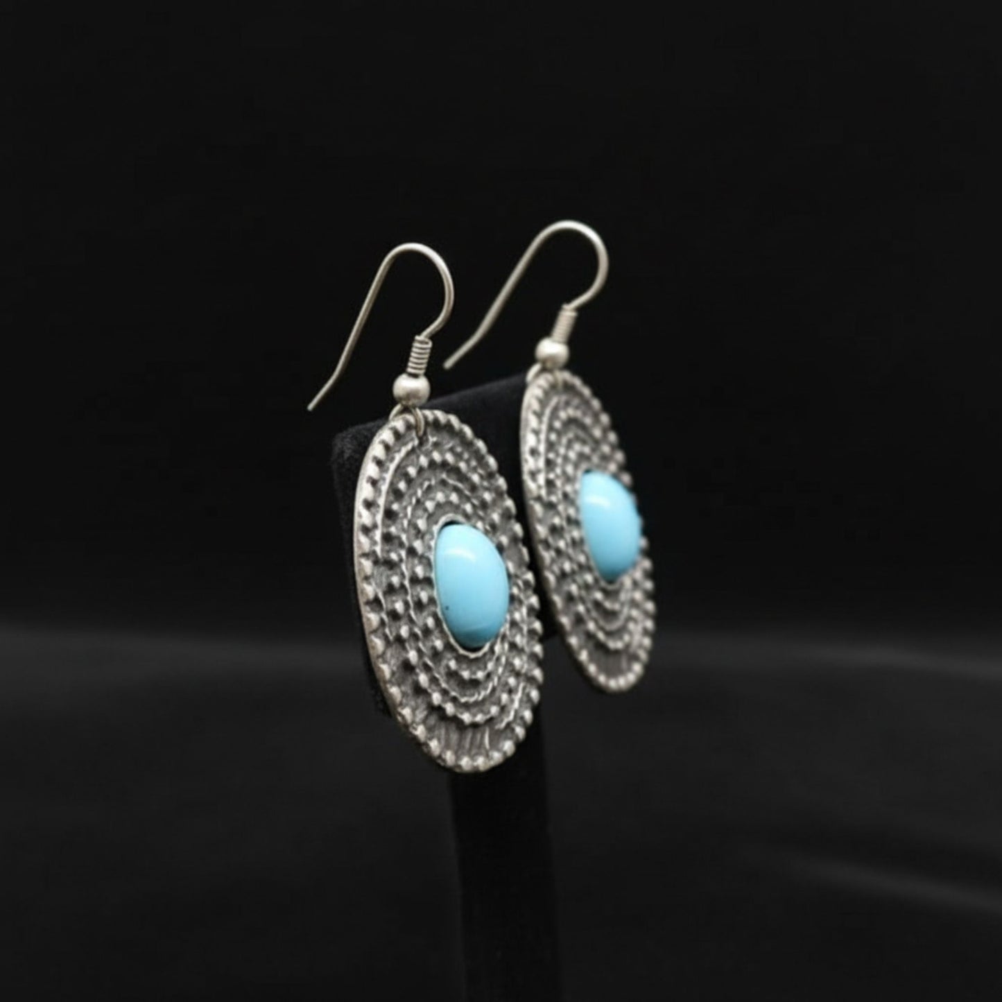 Pendientes zamak  hipoalergénico Joyería Osnor con piedra color turquesa - Vista lateral