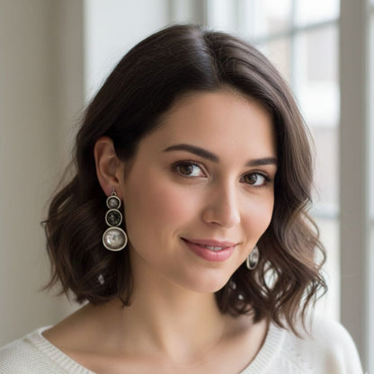 Pendientes Zamak Hipoalergénico con Circonitas - Diseño Tres Círculos