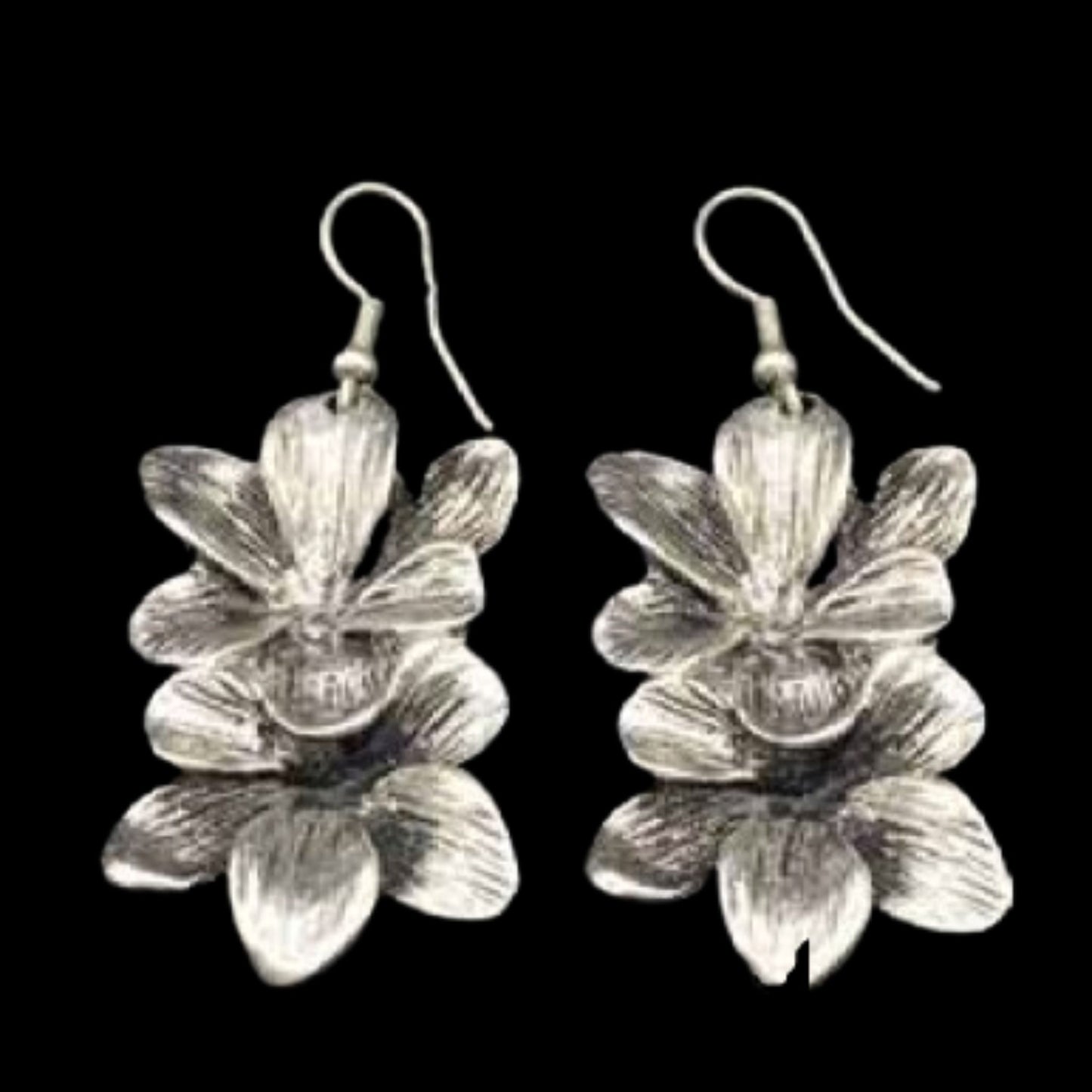Pendientes Zamak Flor Volumen Hipoalergénicos Plateados | Joyería Osnor
