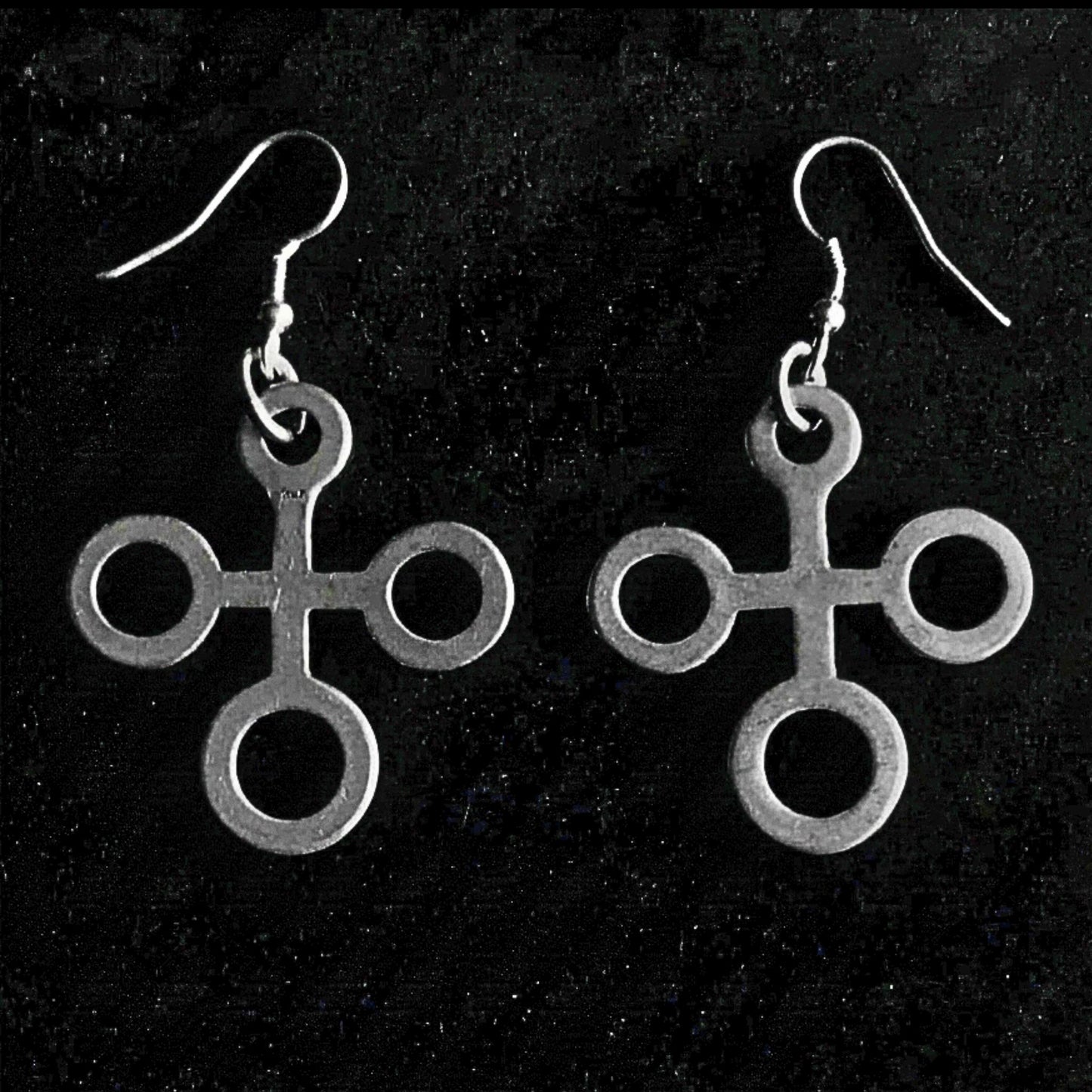 pendiente zamak cruz exclusivo joyeria osnor zamak