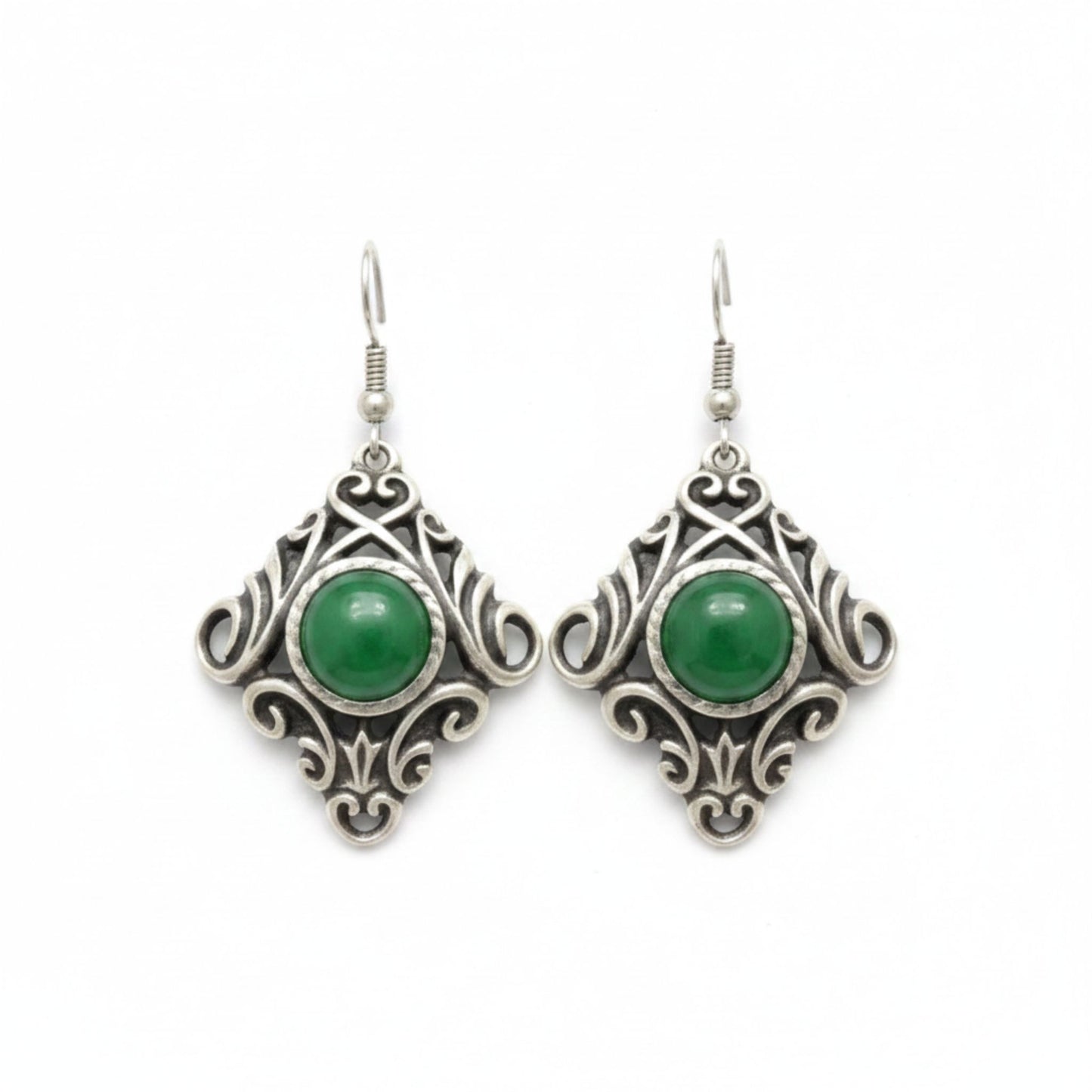 Pendientes zamak hipoalergénico con circonita verde cierre hippie joyería Osnor 