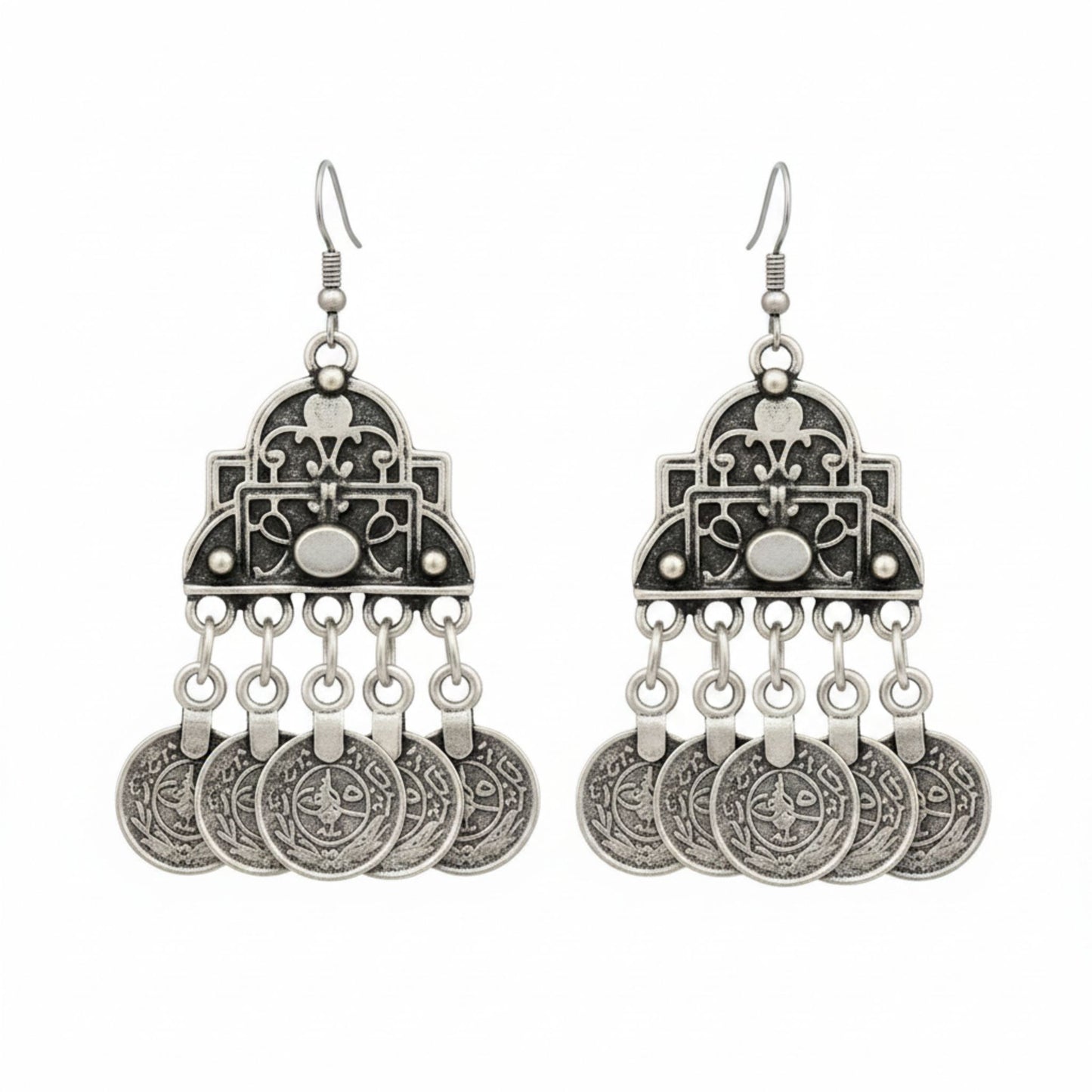 Pendientes Zamak Plateado Chandelier con Arabescos y Monedas Grabadas Étnicas Cierre Hippie. Joyeria Osnor