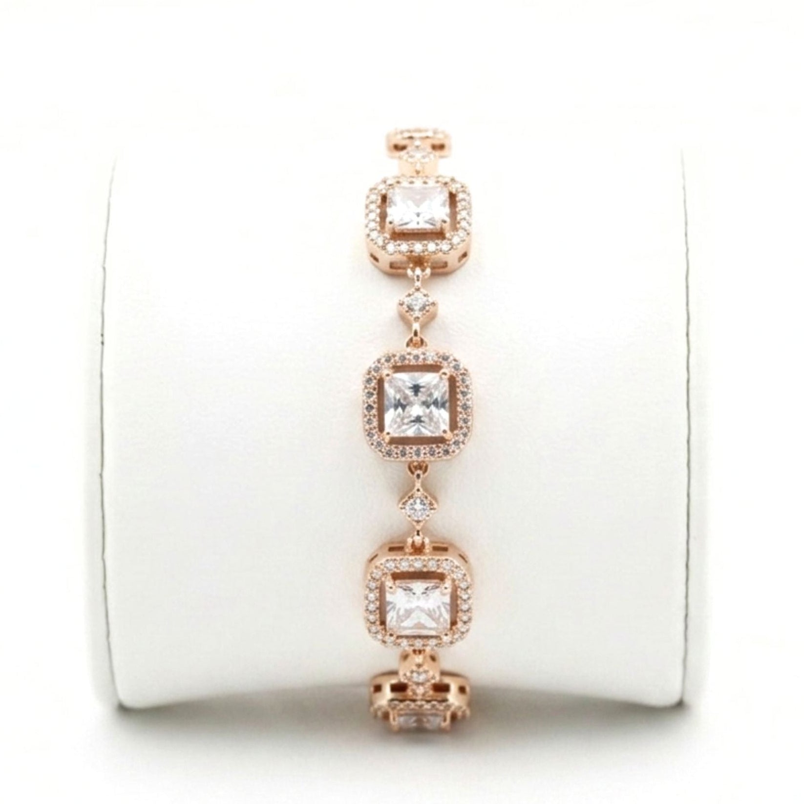 Pulsera Brazalete mujer de acero inoxidable rosa diseño joyería osnor moda mujer 