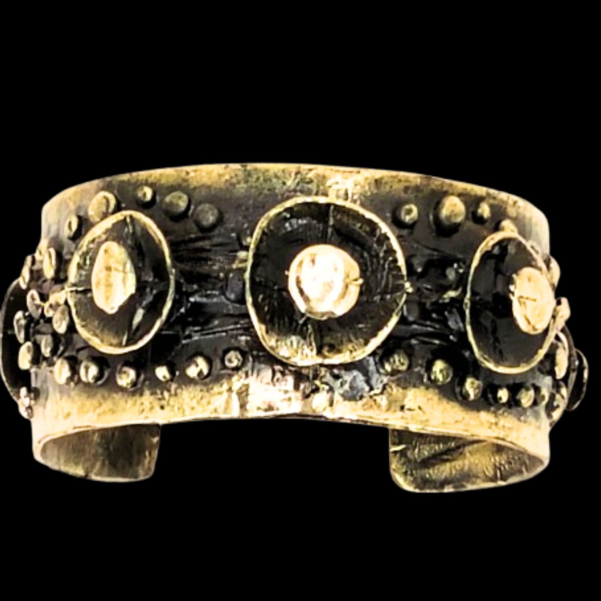 brazalete bronce relieve  diseño exclusivo joyeria osnor zamak
