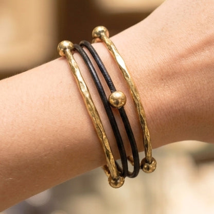 pulsera bronce y piel negra diseño exclusivo unisex joyeria osnor zamak
